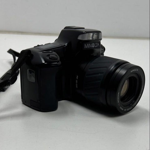 Vintage Minolta Maxxum 5000i 35mm SLR Camera with 80-200mm AF Lens A Mount