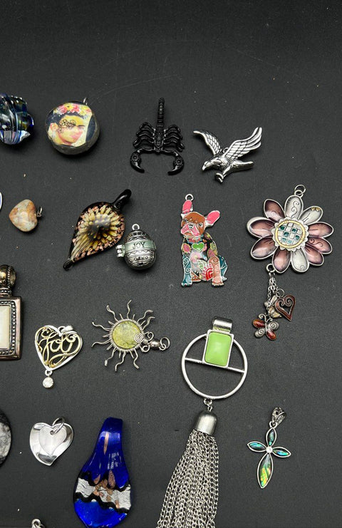 Mixed Costume Jewelry Lot of 30 Pendants Animal Celestial Heart Nature motifs