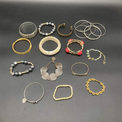 Vintage & Modern Bracelet Jewelry Lot 14pc Bangles Cuffs Shell Boho Styles