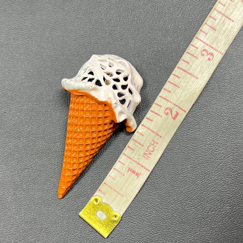 Painted Ice Cream Cone Brooch 17g