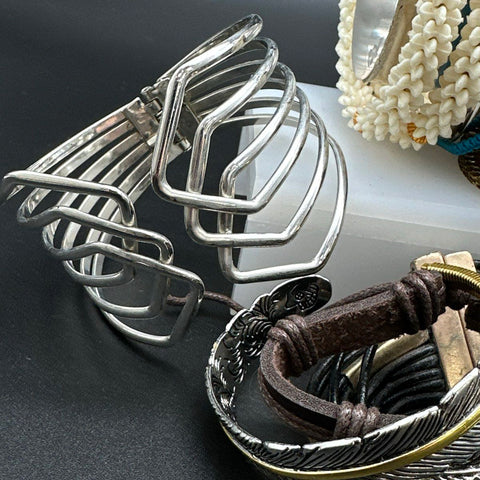 Mixed Fashion Costume Jewelry Lot Bracelets Beaded Cuff Bangle Boho Animal Print