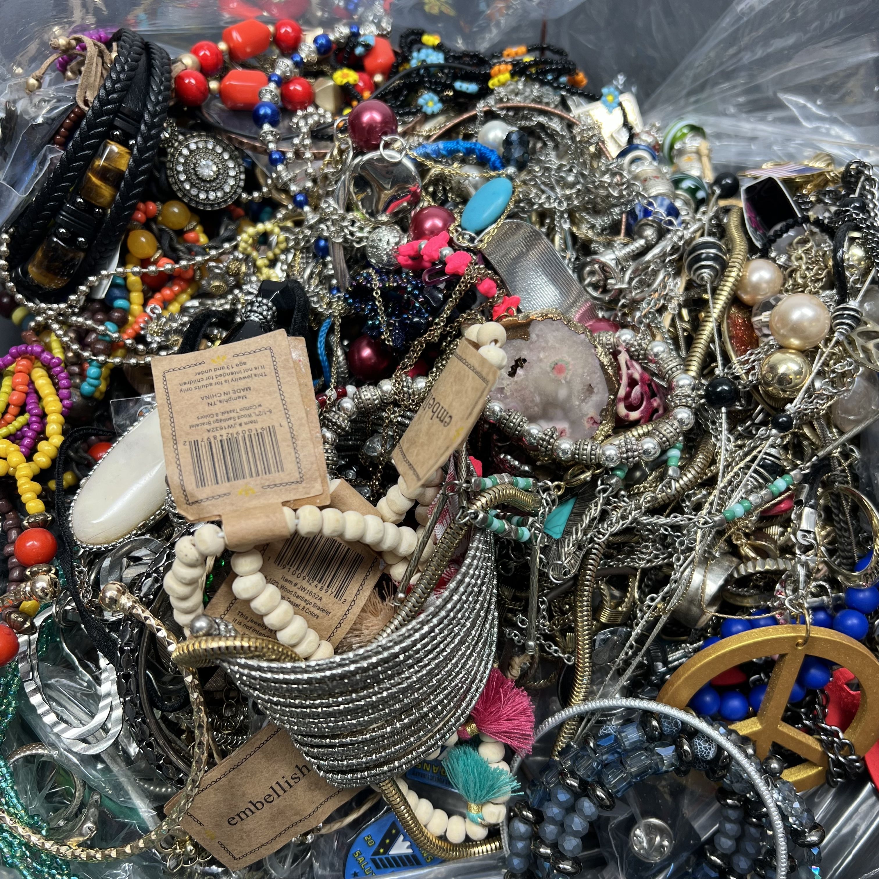 5LB Wearable Costume Jewelry Mixed Items Bag