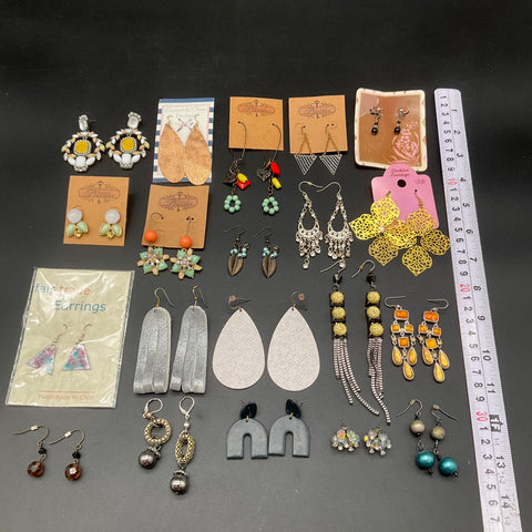 Plunder Design Fair Trade Costume Jewelry Lot 20 Pairs Dangle Stud Earrings Boho