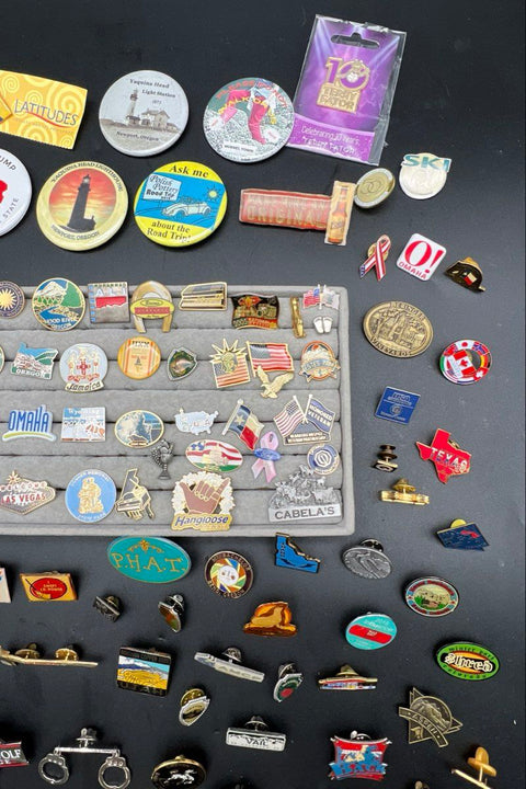 Lapel Pin Button Lot Vintage Enamel Metal Travel Souvenir Mixed Approx 100 Pcs