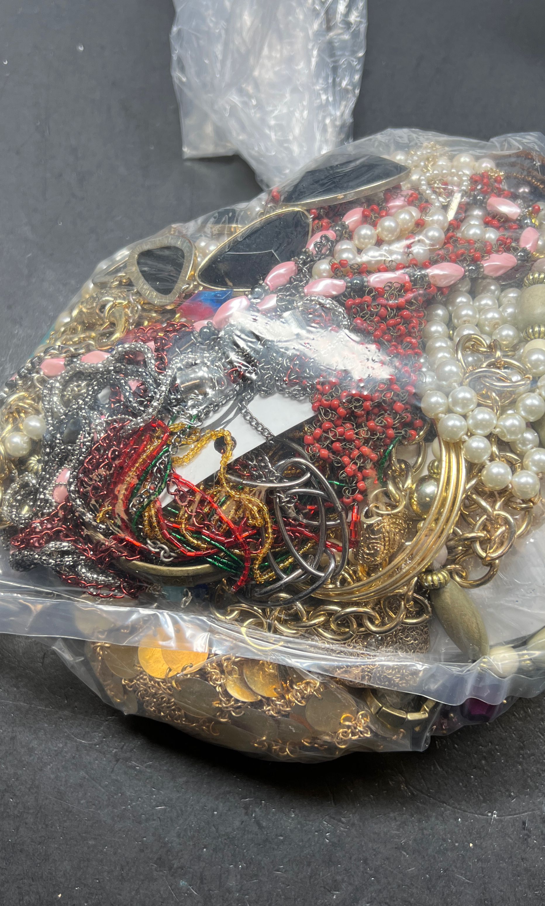 5 Lb Wearable Jewelry Lot