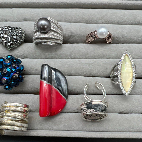 Fashion Statement Jewelry Lot 10 Rings Rhinestone Pearl Enameled Beaded Styles