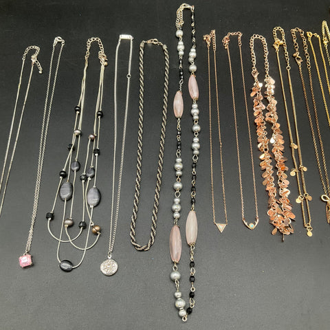Costume Jewelry Lot 17 Necklaces Gold Silver Rose Tone Pendants Fashion