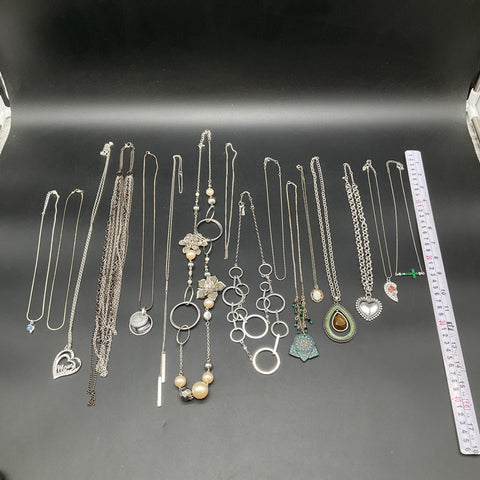 Fashion Costume Jewelry Lot 0.7 Lbs Mixed Silver Tone Necklaces Pendants