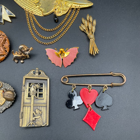Vintage Costume Jewelry Brooch Lot of 9 Novelty Hat Wheat Butterfly Card Suits