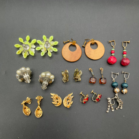 Vintage Costume Jewelry Lot 11 Pairs Clip On Screw Back Earrings Uranium Glass