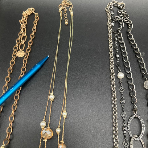Vintage to Modern Costume Jewelry Necklace Lot 0.8 Lbs Pearl & Gold Tone Styles