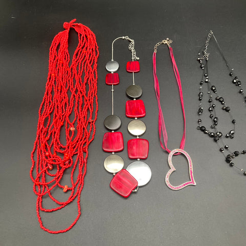 Fashion Costume Jewelry Lot 10 Necklaces Statement Beaded Cord Heart Horseshoe