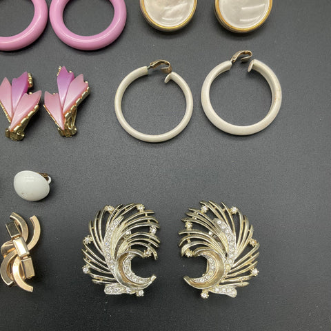 Vintage Costume Jewelry Lot of 20 Pairs Clip On Earrings Rhinestone Lucite