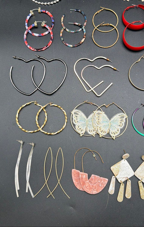 Mixed Fashion Earring Lot 1 lb Costume Jewelry Hoops Dangles Boho Styles