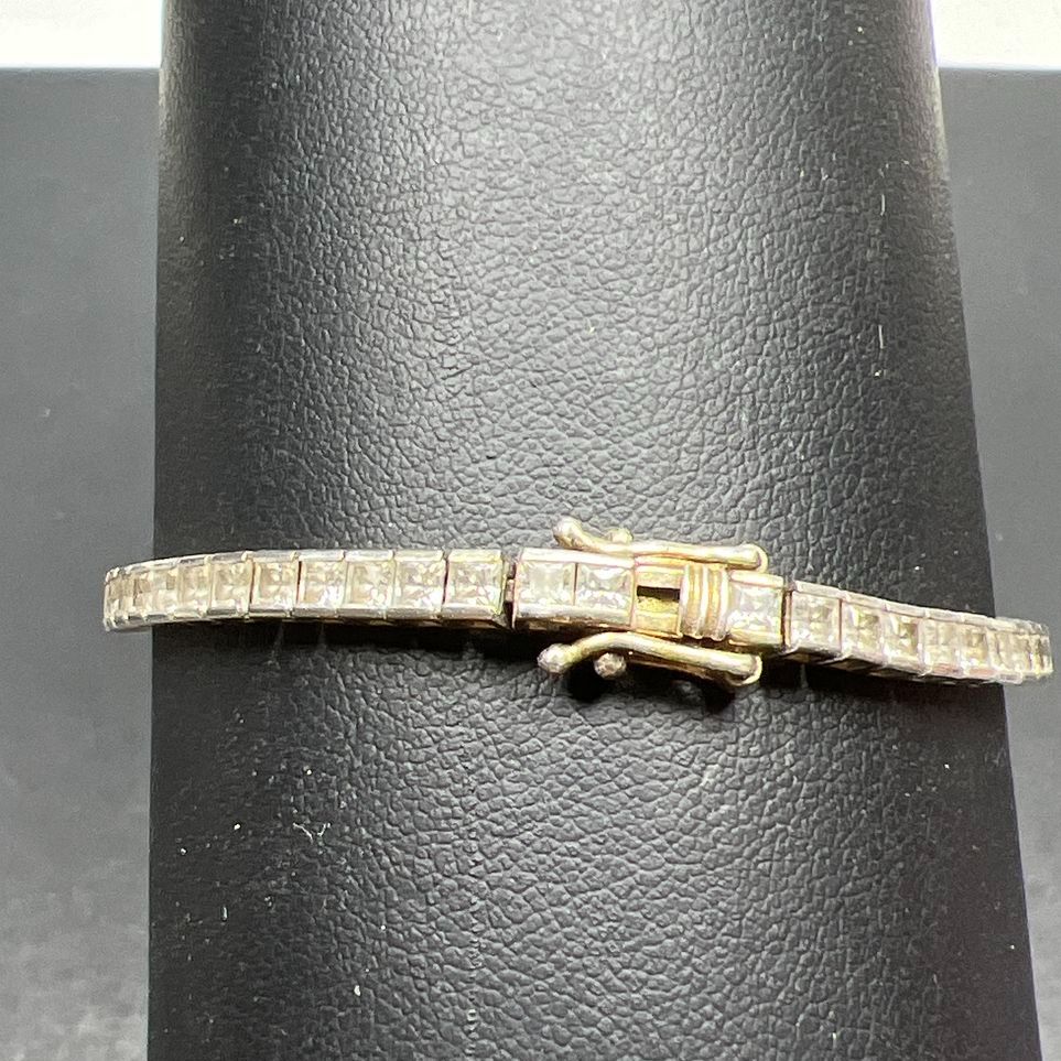 925 Sterling Silver CZ Tennis Bracelet 9.89g