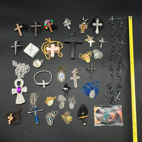Vintage to Modern Religious Jewelry Lot Crosses Crucifixes Medals 32 Pieces
