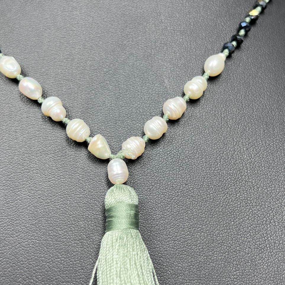 Zacasha Pearl Green tassel Multifaceted Beaded Necklace