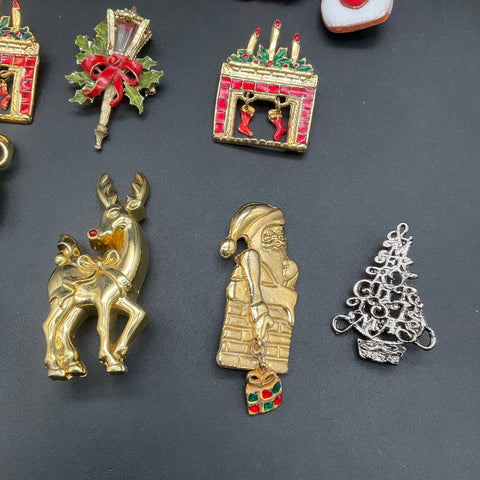 Vintage to Modern Christmas Brooch Lot of 12 Santa Reindeer Snowman Pigs 0.5 lb
