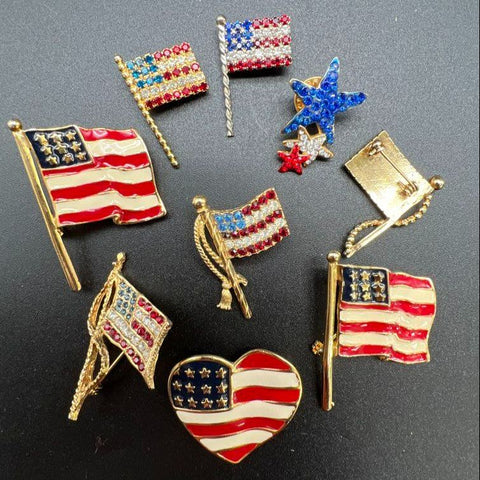 Vintage Holiday Costume Jewelry Lot 52pc Hallmark Thanksgiving Patriotic Pins