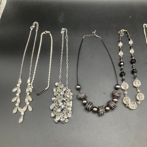Mixed Fashion Costume Jewelry Lot 10 Necklaces Silver Tone Beaded 0.6 lbs