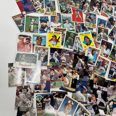 Derek Jeter Rookie + 100+ Card Lot 1980s-90s Topps Upper Deck MLB Baseball