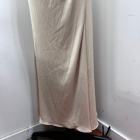 David's Bridal Women's Champagne V-Neck Crepe Satin Gown NWT Sz 6
