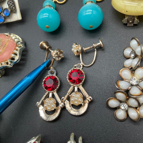 Vintage Costume Jewelry Lot 23 Pairs Clip On & Screw Back Earrings Mid-Century