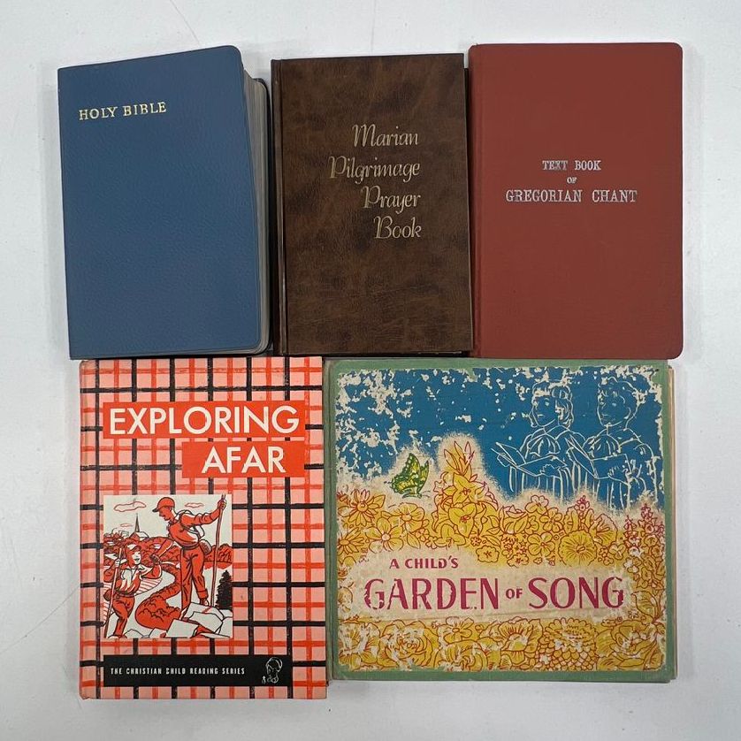 Vintage Assorted Religious Christianity Themed Books Lot of 4