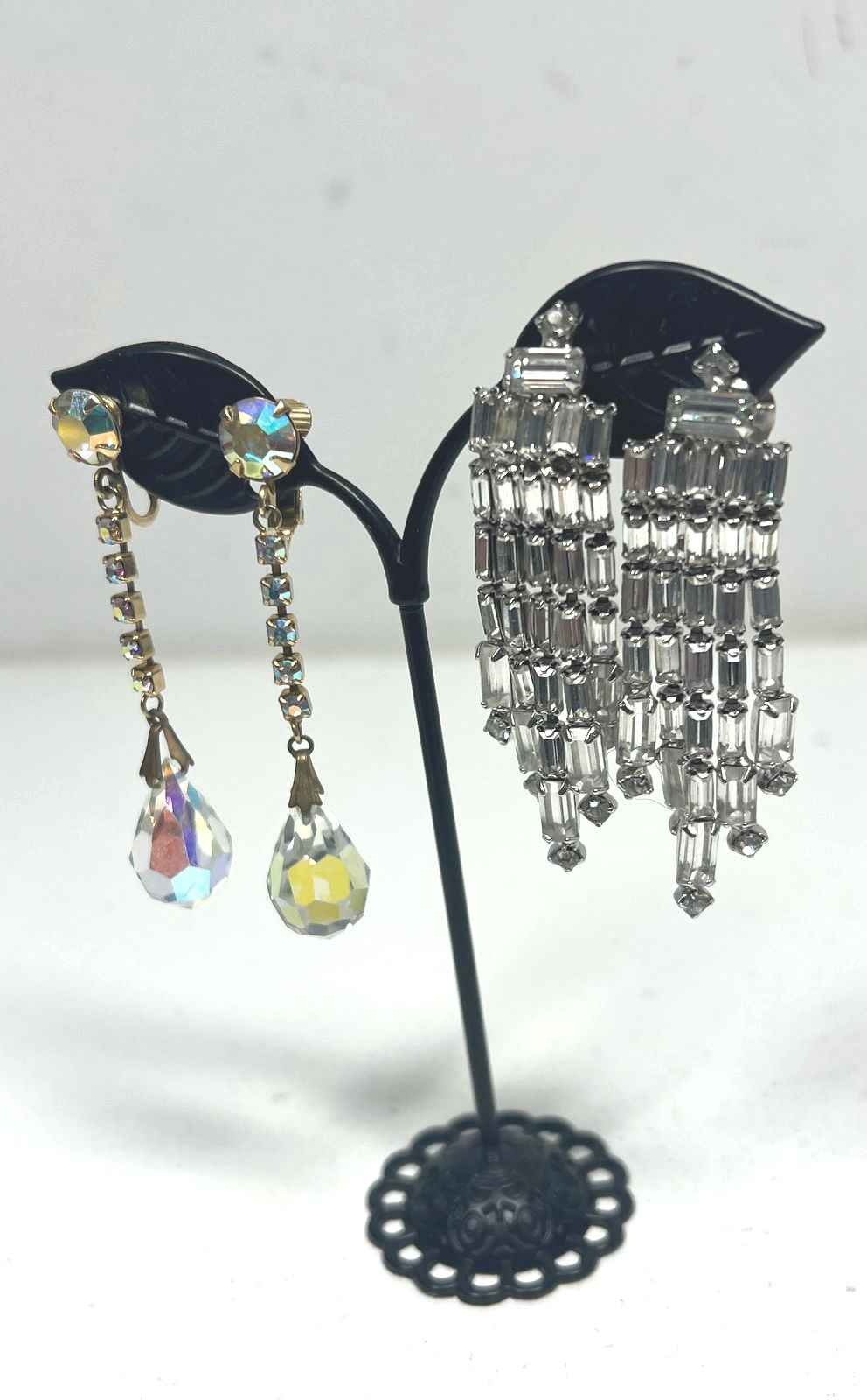 2 Pairs Bling Rhinestone Dangle Clip On Earrings