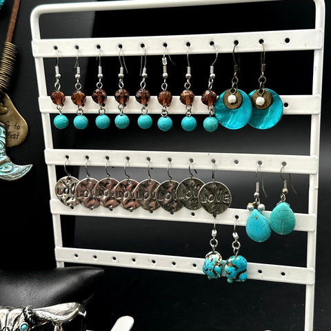 Southwestern Style Costume Jewelry Lot Turquoise Tone Steer Head Concho 30+ Pcs