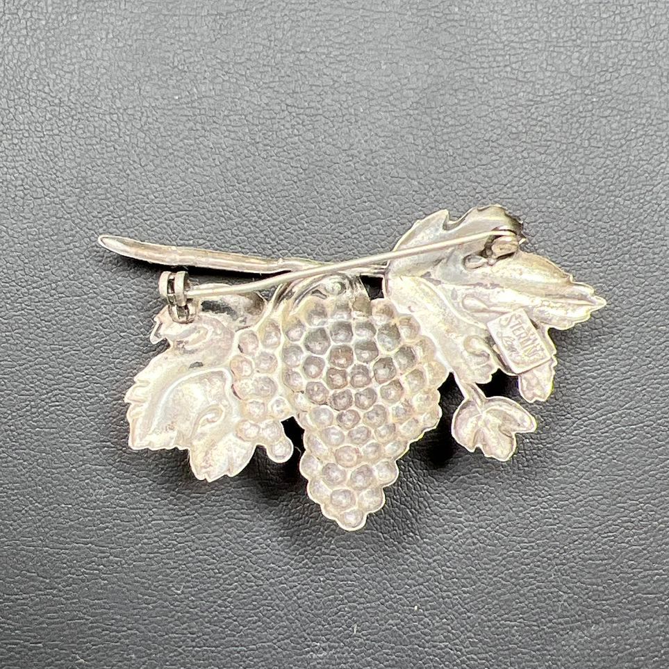 Vintage Lang Sterling Silver Grapes Brooch 6.31g