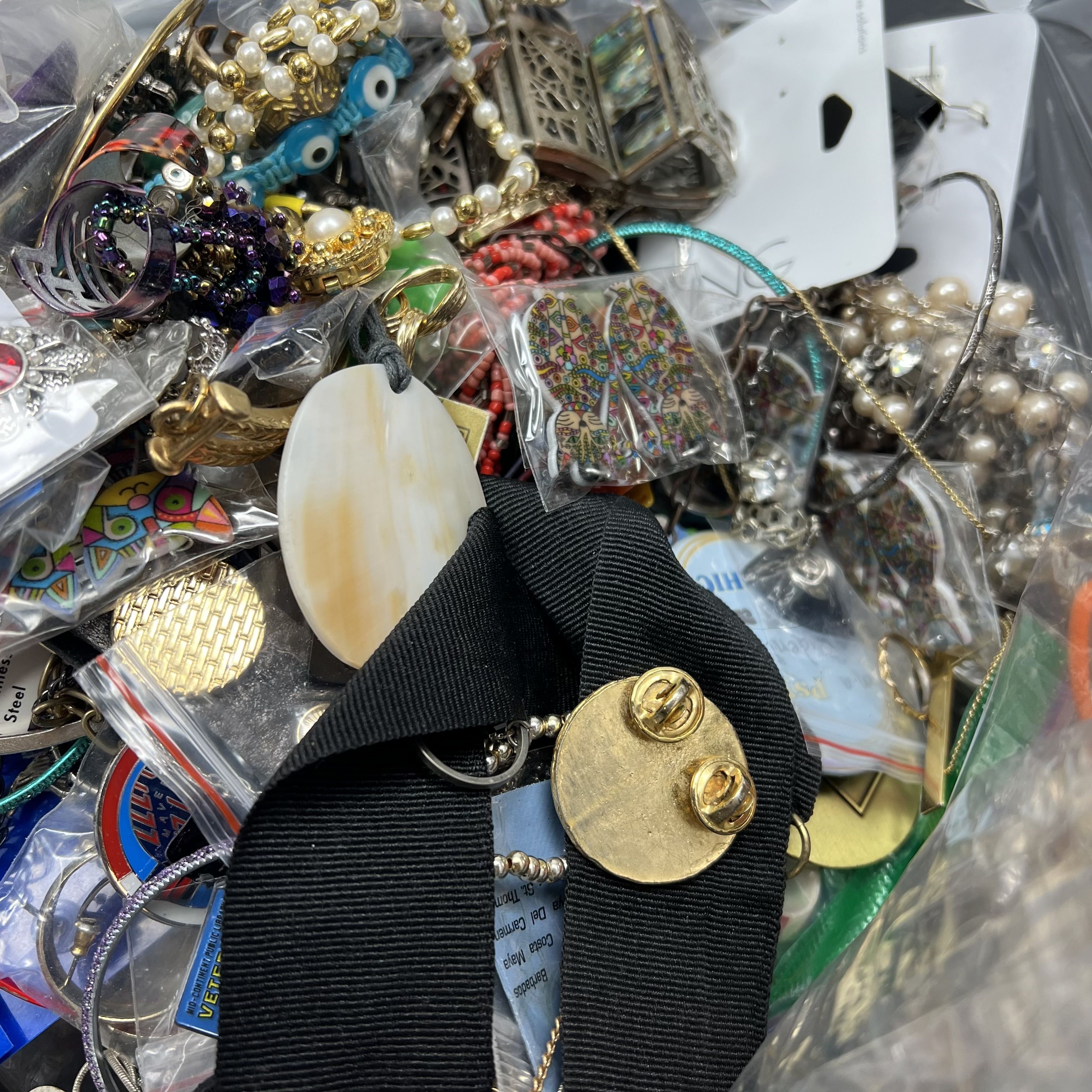 5LB Wearable Costume Jewelry Mixed Items Bag