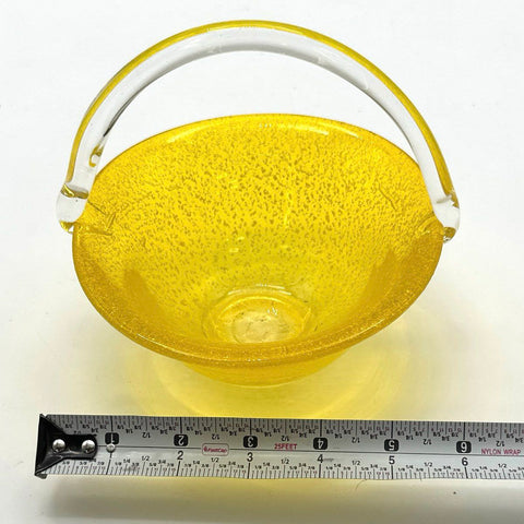 Art Glass Yellow Gold Fleck Basket Bowl Clear Applied Handle 5.5" Vintage