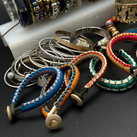 Mixed Costume Jewelry Bracelet Lot Beaded Bangles Leather Woven Cuffs 45pc
