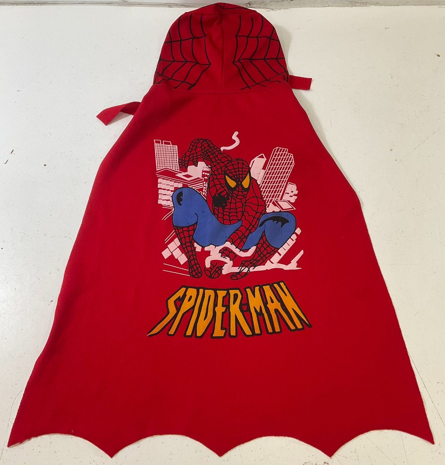 Vintage 1980s Marvel Comics Spider-Man Red Hooded Costume Cape