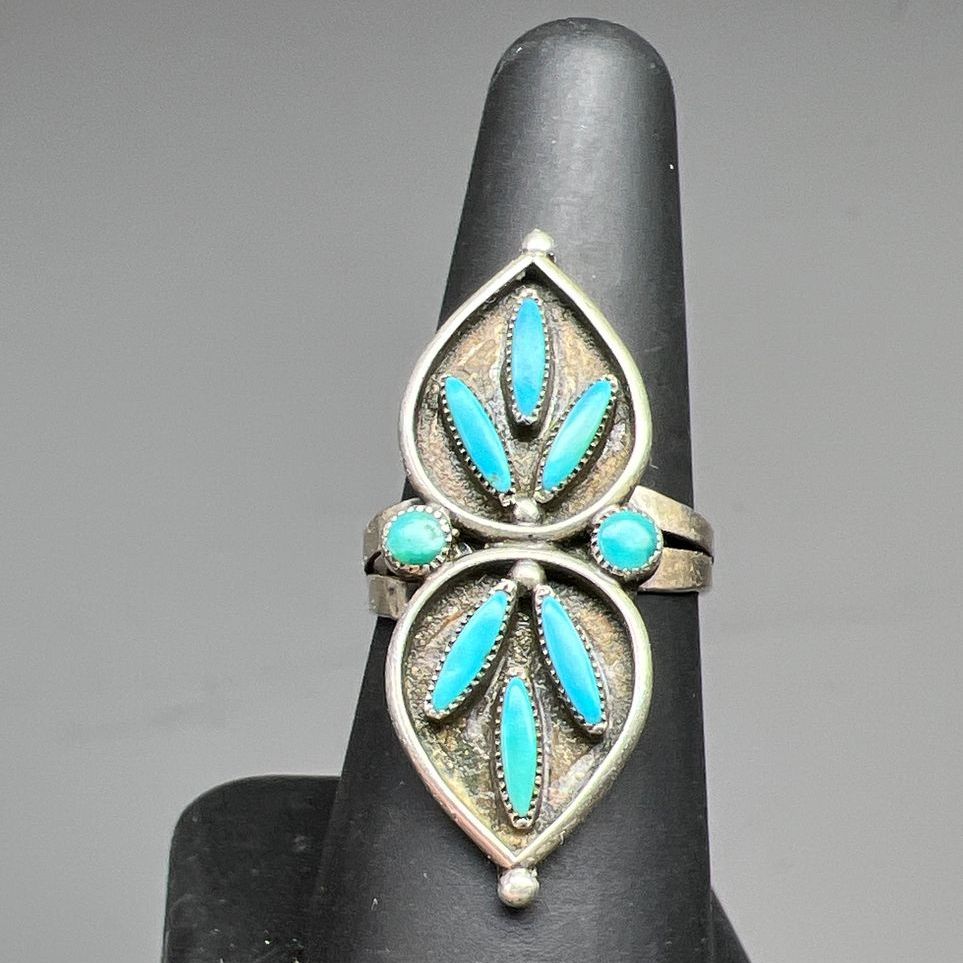 Amazing newest Sterling Silver Turquoise Ring Size 7