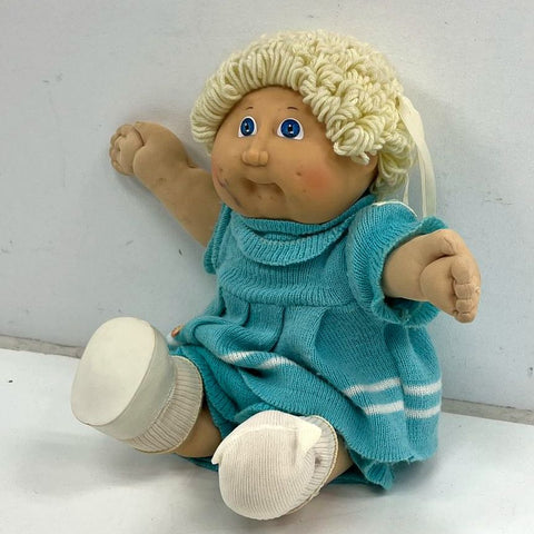 Vintage 1982 Cabbage Patch Kid Coleco Doll Blonde Hair Blue Eyes Xavier Roberts