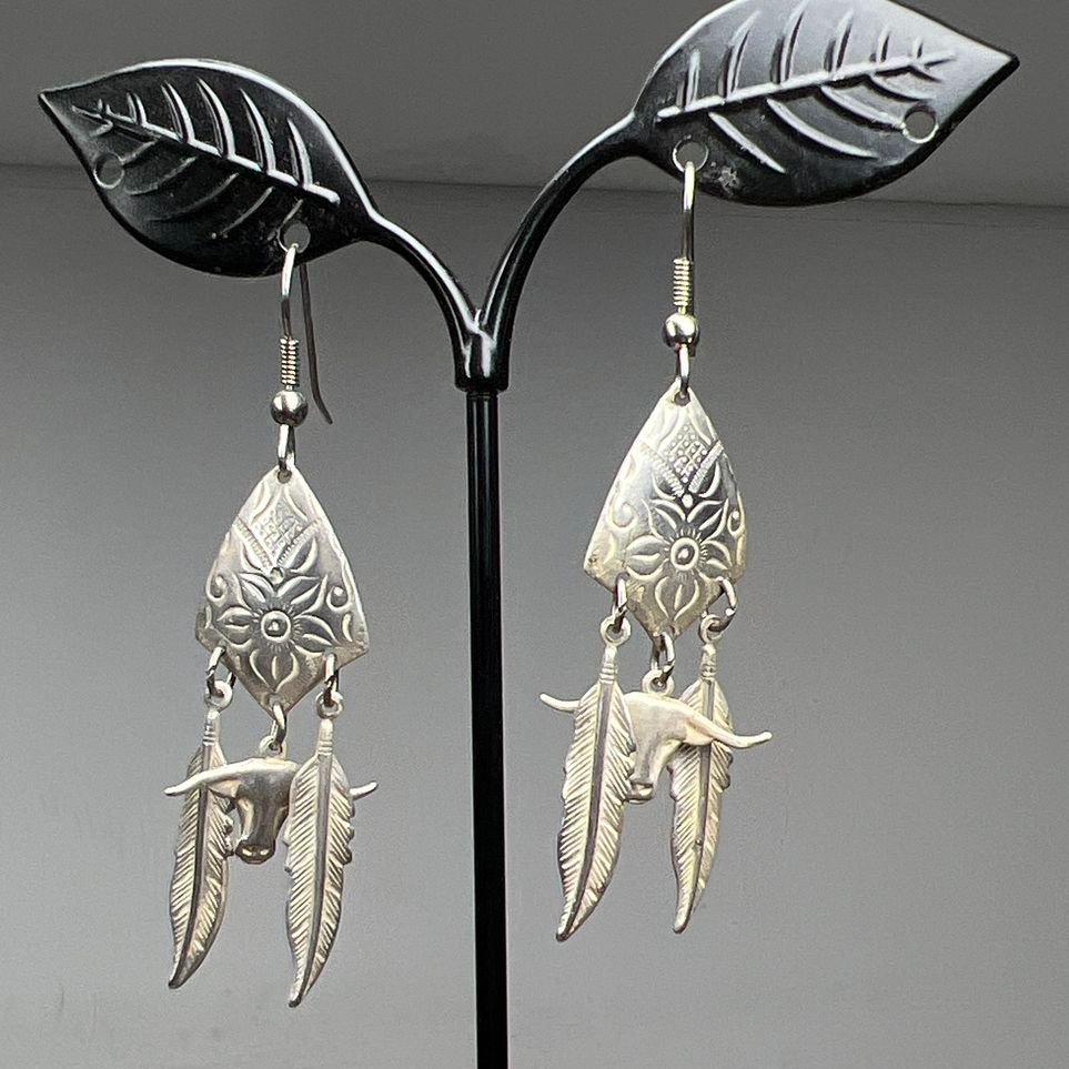 Sterling Silver Engraved Bull Feather Dangle Earrings 4.59g