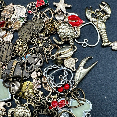 Jewelry Making Lot Enamel & Metal Charms Spool Gold Tone Chain Charm Me