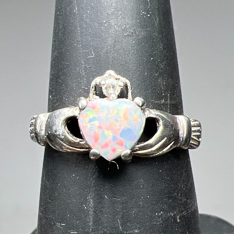 925 Sterling Silver Opal Claddagh Ring Size 5.5 2.19g