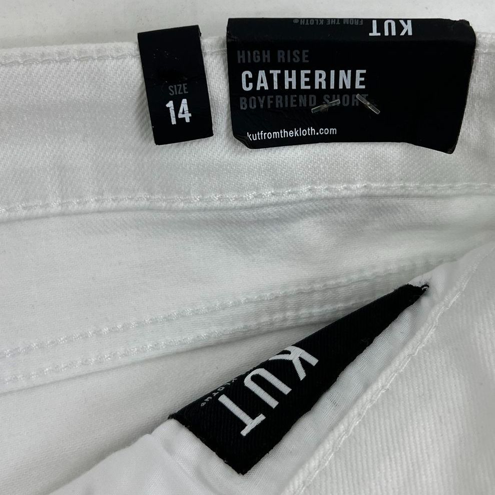 NWT Kut from the Kloth White Catherine Boyfriend High Rise Shorts Women's 14