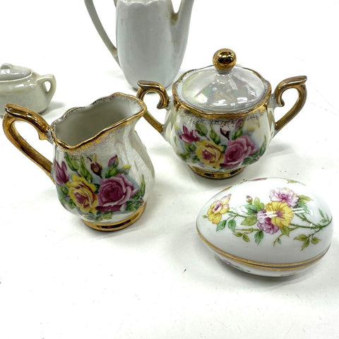 Vintage Miniature Child's Tea Set Lot 25pc Porcelain Plates Cups Teapot Metal