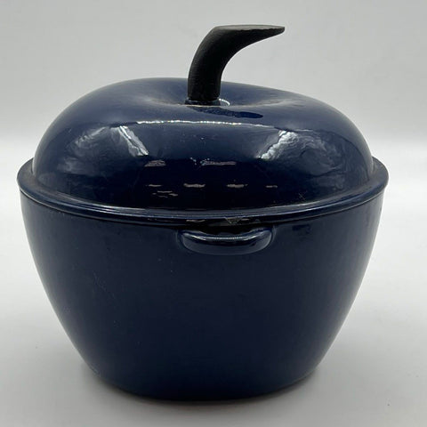 Enameled Cast Iron Apple Shaped Dutch Oven Blue Country Cottage Pot 9 Inch