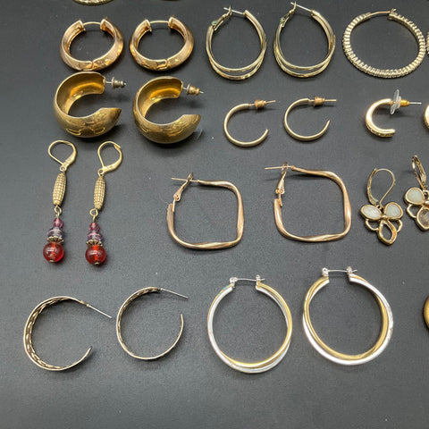 Vintage Modern Gold Tone Earrings Jewelry Lot 40 Pairs Hoops Studs Faux Pearl