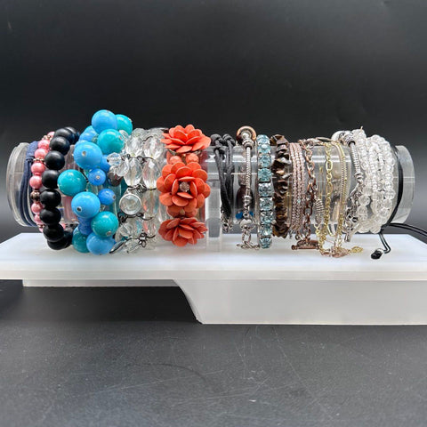 Mixed Fashion Costume Jewelry Lot 25+ Beaded Charms Bangles Cuffs Bracelets