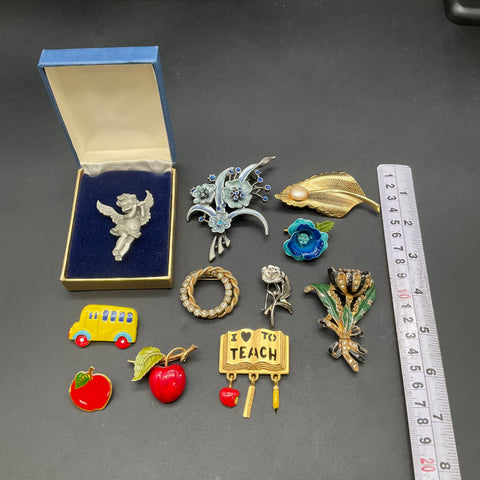 Vintage Costume Jewelry Lot 11pc Brooches Teacher School Enamel Floral Fort