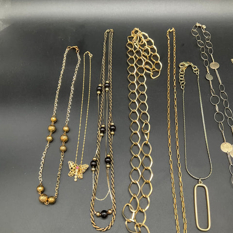 Vintage & Modern Costume Jewelry Lot of 13 Necklaces Pendants Gold Silver Tone