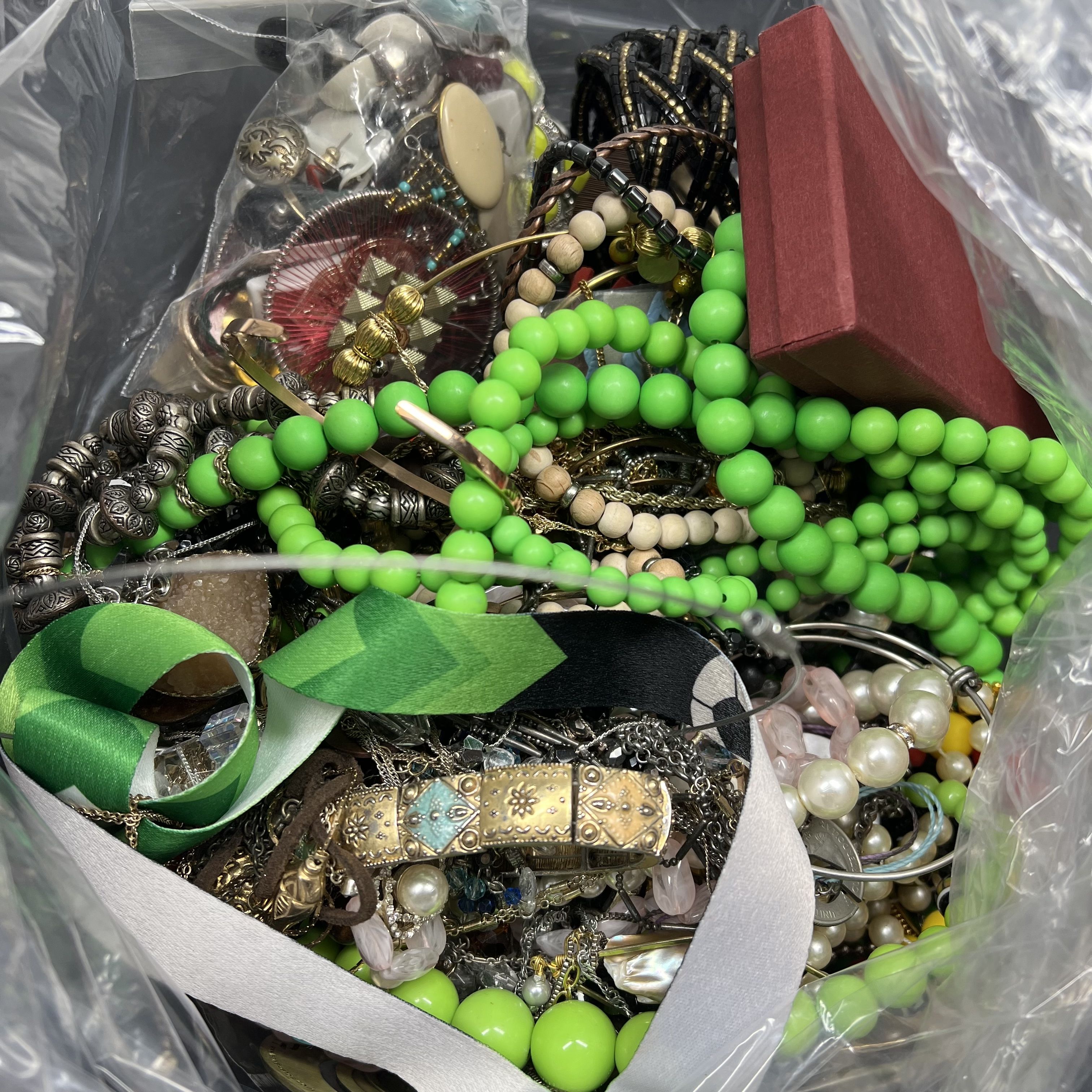 5LB Wearable Costume Jewelry Mixed Items Bag