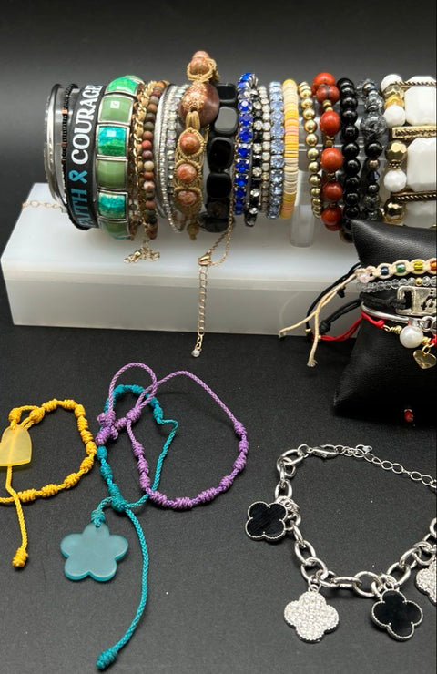 Fashion Jewelry Bracelet Lot 28pc Beaded Rhinestone Cuff Charm Mixed Styles