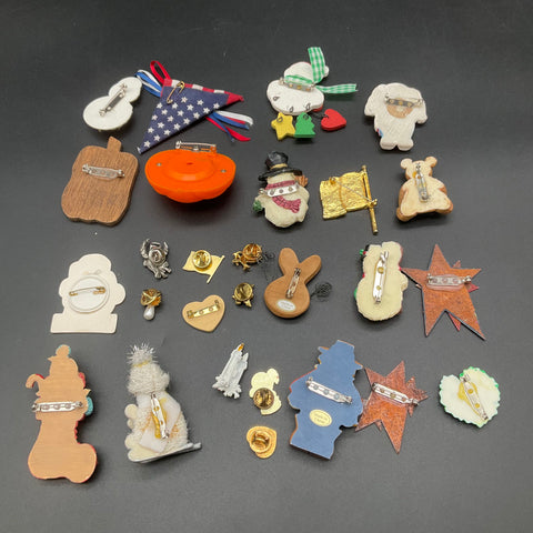 Holiday Novelty Jewelry Pin Lot 25+ Christmas Halloween Patriotic Enamel Resin